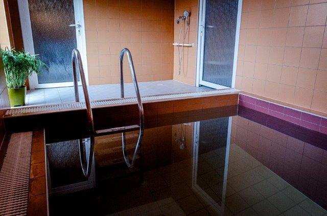 sauna_club_piscina-2.jpg